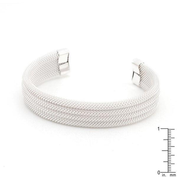 BC00060SV V00 2 lg 7A3GAo