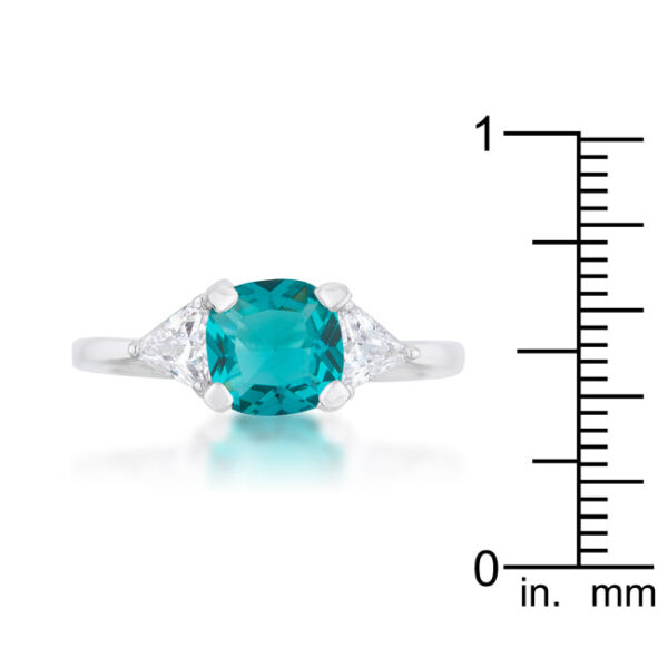 Side angle of the ring showing the profile of the band and stone height