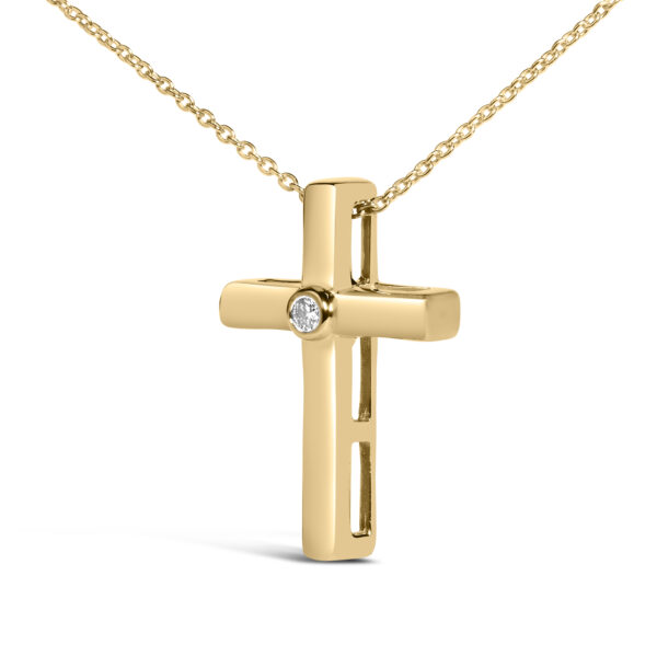 Side angle of the 24K gold vermeil cross pendant showing the cable chain link