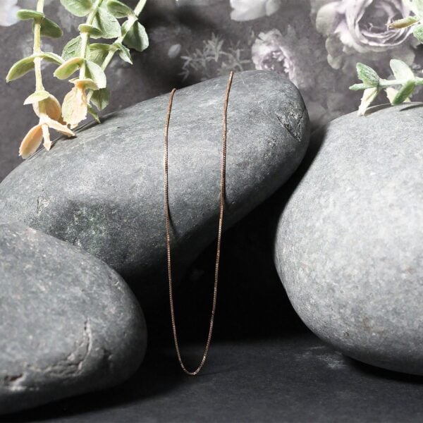 14k Rose Gold Classic Box Chain (0.45 mm) - alternate view 4