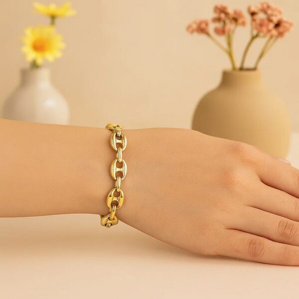 14k Yellow Gold Puffed Mariner Link Bracelet (6.80 mm) - alternate view 5