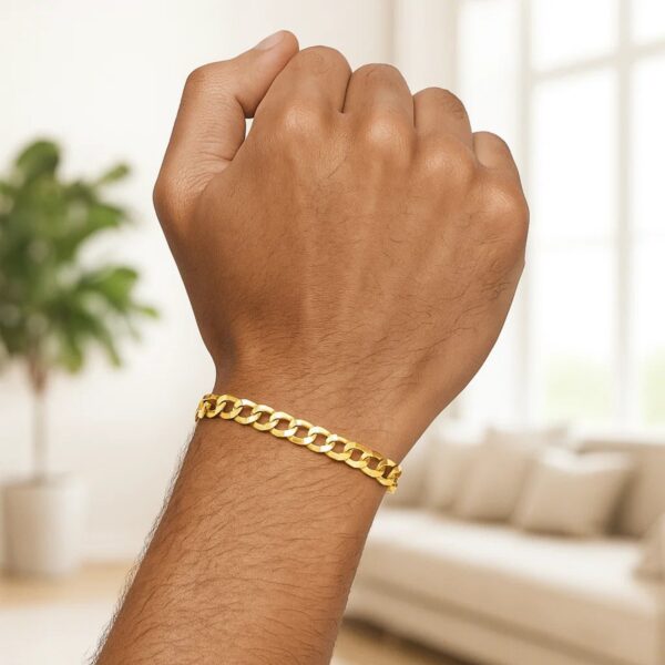 10k Yellow Gold Curb Bracelet (5.70 mm) - alternate view 2