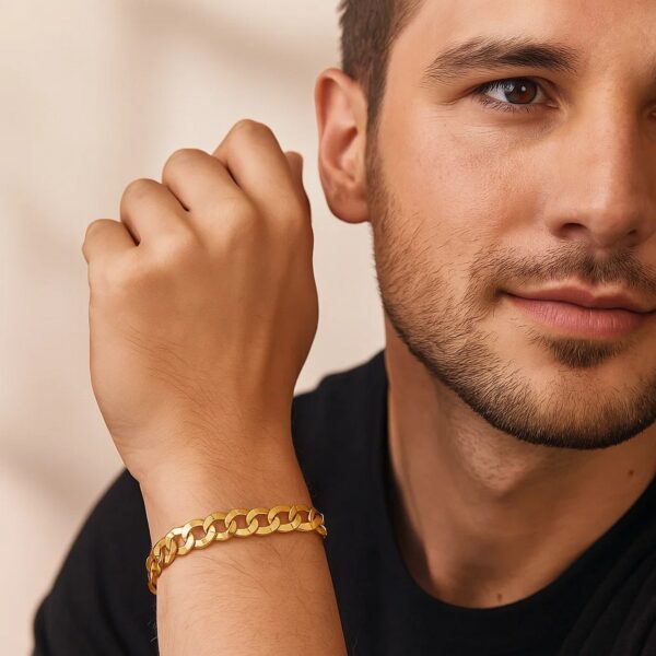 14k Yellow Gold Solid Curb Bracelet (10.00 mm) - alternate view 4