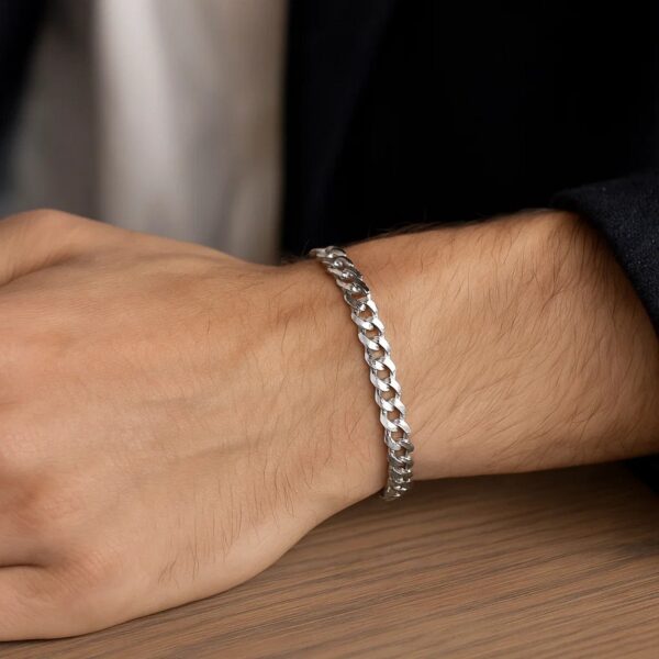 14k White Gold Solid Curb Bracelet (5.70 mm) - alternate view 5