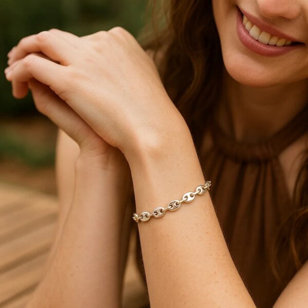 Sterling Silver Rhodium Plated Puffed Mariner Bracelet (3.70 mm) - alternate view 4