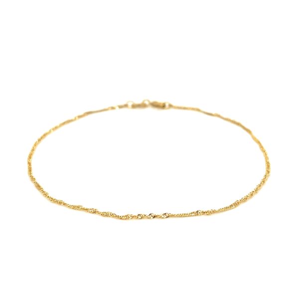 14k Yellow Gold Singapore Bracelet (1.10 mm) - alternate view 2
