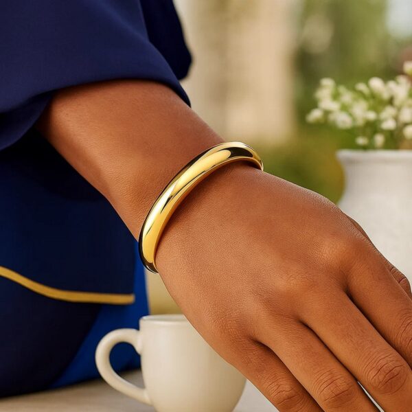 Classic Bangle in 14k Yellow Gold (10.00 mm) - alternate view 5