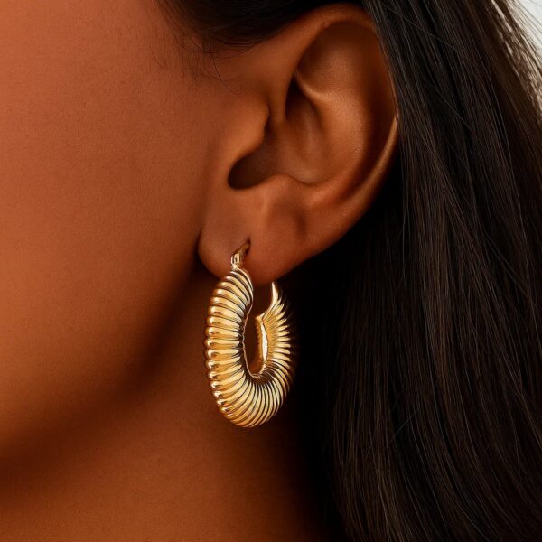 Gold Round Ribbed Hoop Earrings in 14K Yellow Gold - alternate view 2