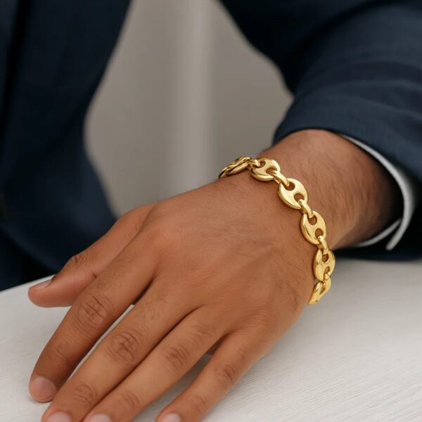 14k Yellow Gold Puffed Mariner Link Bracelet (11.00 mm) - alternate view 5