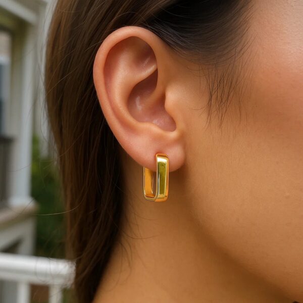 14 Yellow Gold Square Hoop Earrings - alternate view 3
