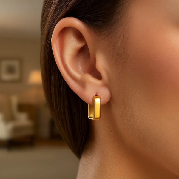14 Yellow Gold Square Hoop Earrings - alternate view 4