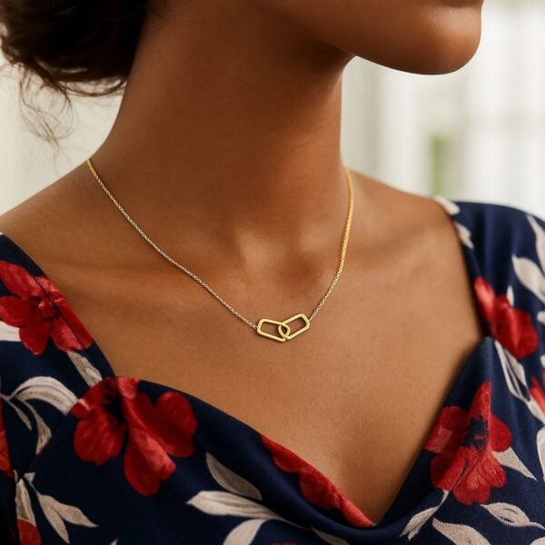 14k Yellow Gold Necklace with Interlocking Petite Rectangles - alternate view 5