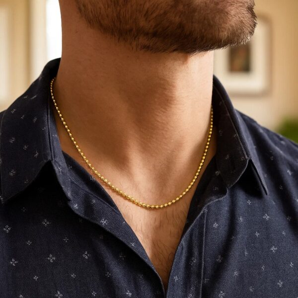 Moon Cut Bead Chain in 14k Yellow Gold (2.00 mm) - alternate view 4
