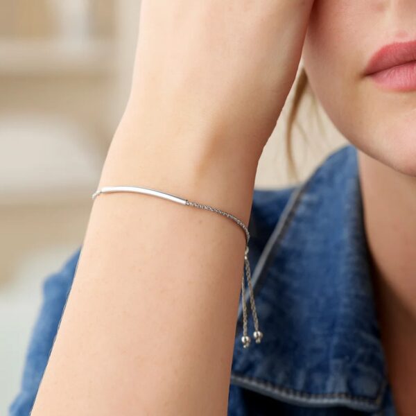 14k White Gold Smooth Curved Bar Lariat Design Bracelet (1.00 mm) - alternate view 5