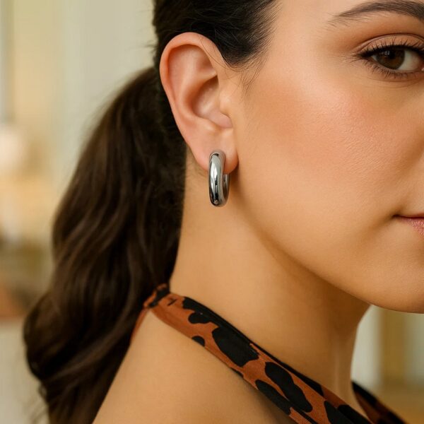 Sterling Silver Round Hoop Earrings (20 mm) - alternate view 3