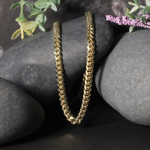 10k Yellow Gold Classic Miami Cuban Solid Chain (4.90 mm) - alternate view 5