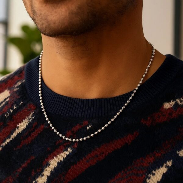 Moon Cut Bead Chain in 14k White Gold (2.50 mm) - alternate view 5
