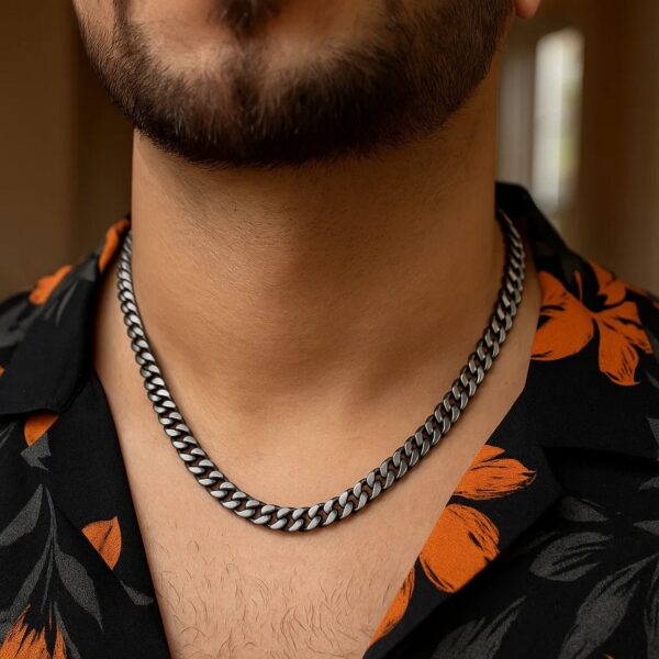 Sterling Silver Gunmetal Finish Miami Cuban Link Chain (7.00 mm) - alternate view 4
