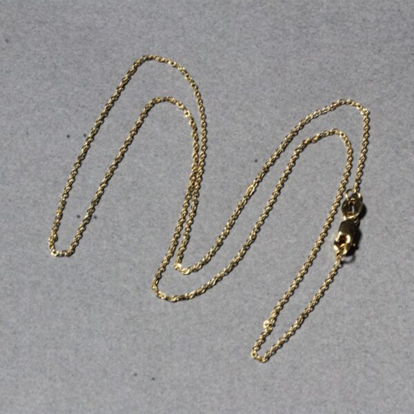 18k Yellow Gold Diamond Cut Cable Link Chain (0.80 mm) - alternate view 5