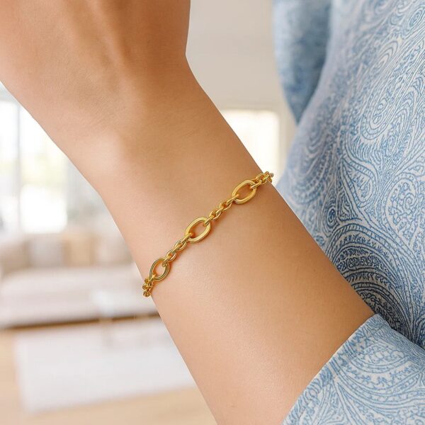 14K Yellow Gold Five and One Oval Link Chain Bracelet - alternate view 3