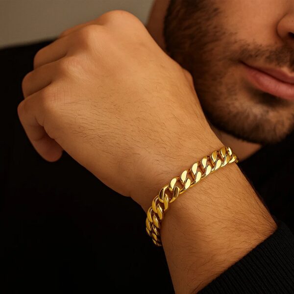14k Yellow Gold Classic Miami Cuban Bracelet (10.10 mm) - alternate view 3