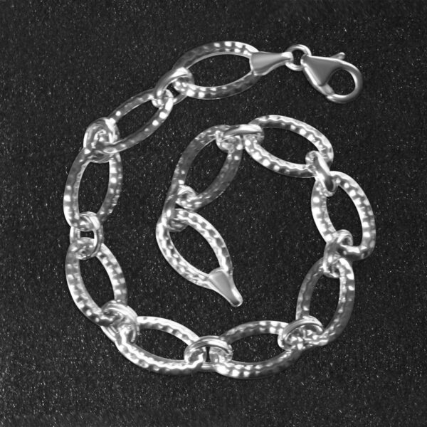 Textured Oval Link Bracelet in 14k White Gold (8.60 mm) - alternate view 5