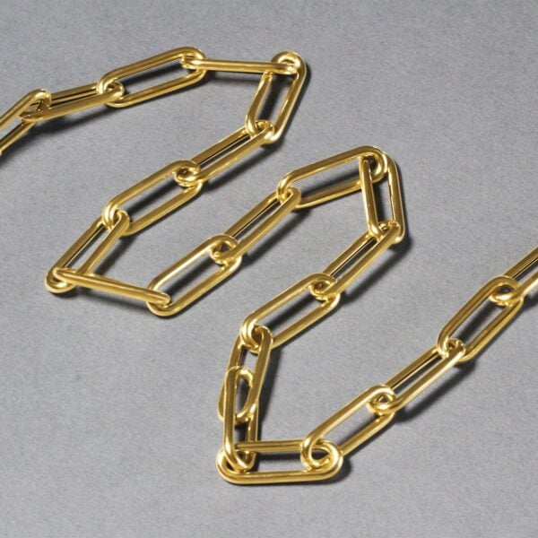 14k Yellow Gold Rounded Paperclip Chain Necklace - alternate view 4