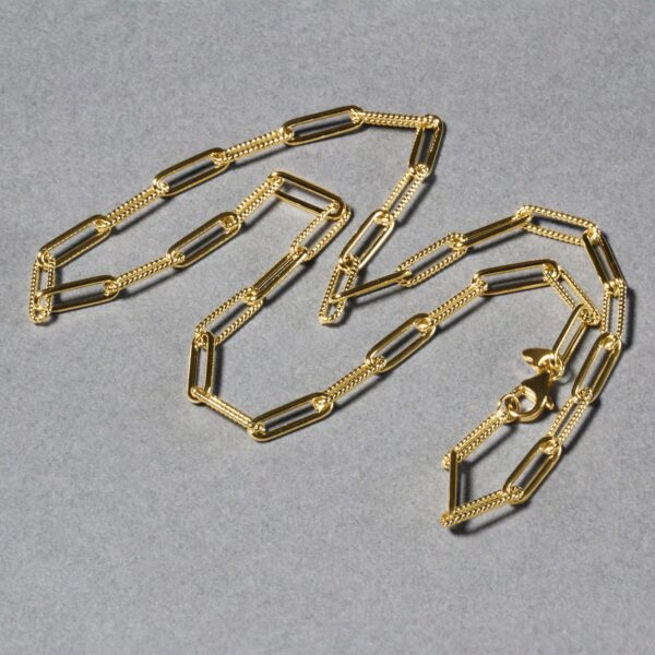 14k Yellow Gold Textured Paperclip Chain (3.5 mm) - alternate view 4