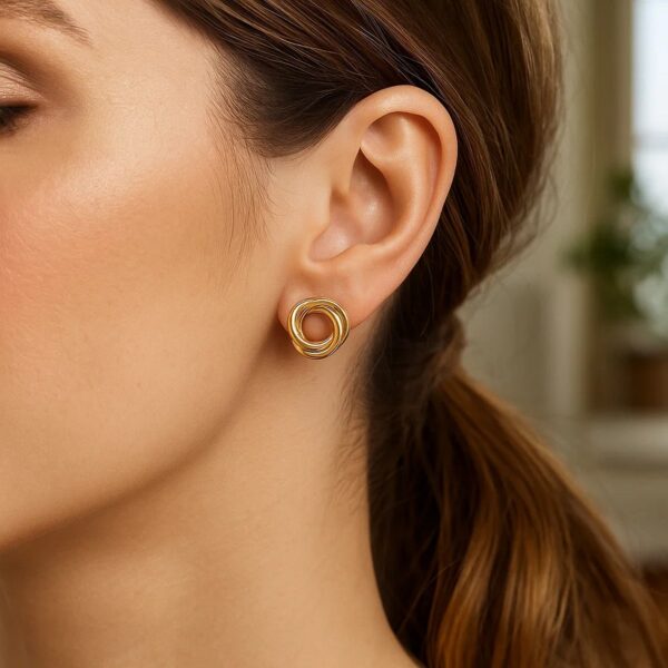 14K Yellow Gold Interlocking Trinity Stud Earrings (11.30 mm) - alternate view 4