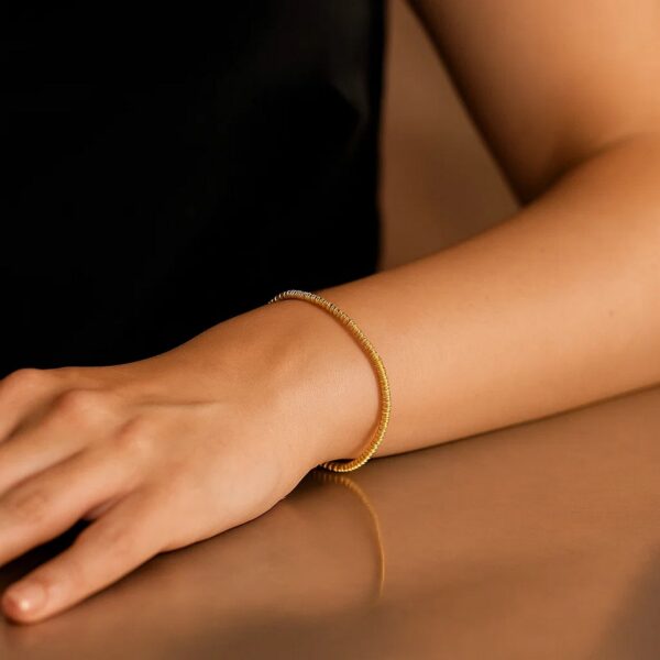 14K Yellow Gold Sparkle Spring Chain Bracelet (2.10 mm) - alternate view 4