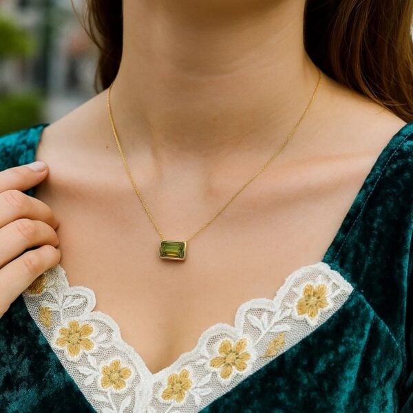 14K Yellow Gold Emerald Cut Peridot Necklace - alternate view 5