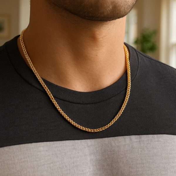 14k Yellow Solid Gold Diamond Cut Round Franco Chain (4.00 mm) - Yellow Gold - alternate view 2
