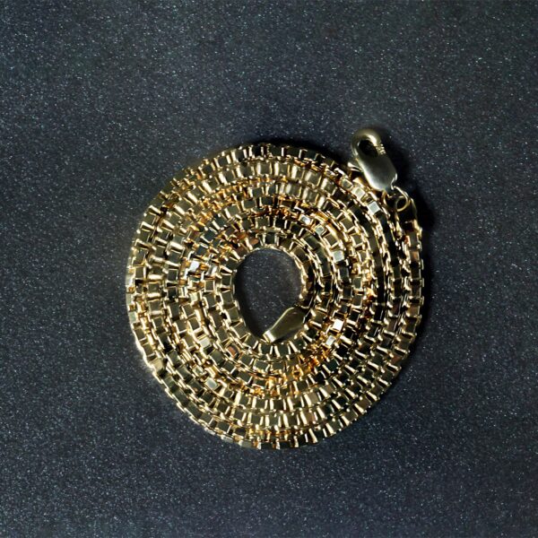 14k Yellow Gold Semi Solid Box Chain (2.10 mm) - alternate view 5