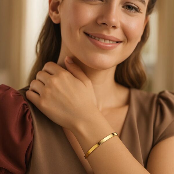 14K Yellow Gold Classic Bangle (4.00 mm) - alternate view 3