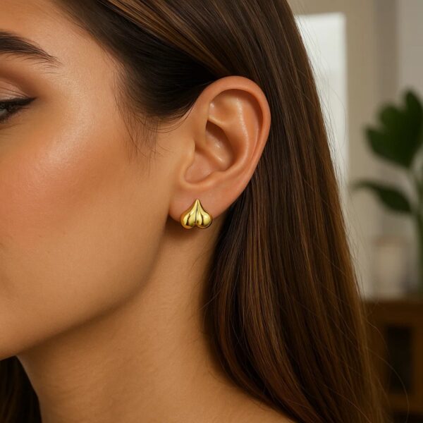 14K Yellow Gold Puffed Bubble Heart Stud Earrings - alternate view 2