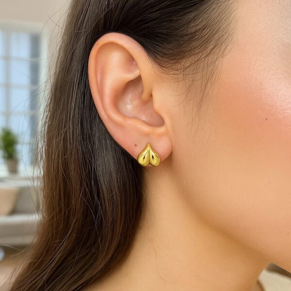 14K Yellow Gold Puffed Bubble Heart Stud Earrings - alternate view 3