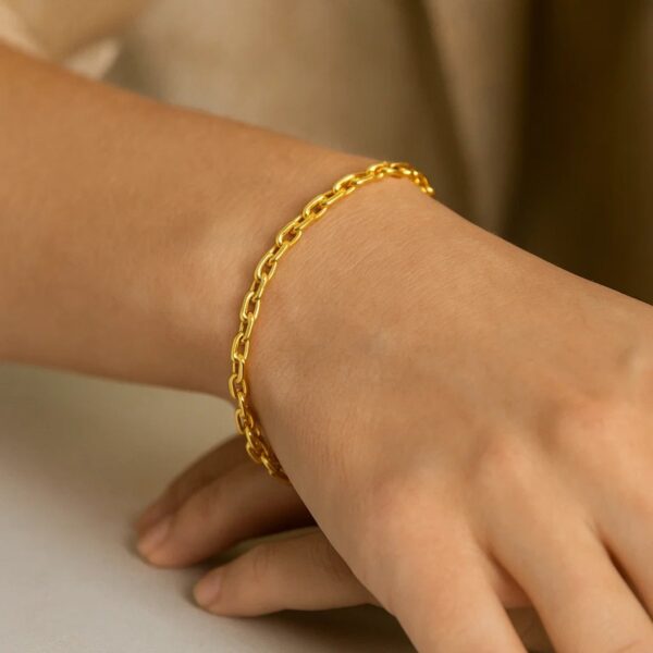 14K Yellow Gold Cable Chain Bracelet (3.30 mm) - alternate view 4