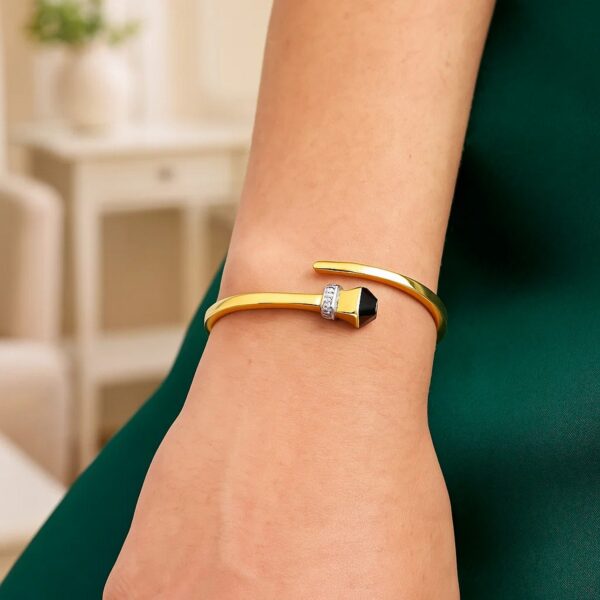 14k Yellow Gold Crossover Style Hinged Bangle Bracelet with Onyx (3.40 mm) - J - alternate view 3