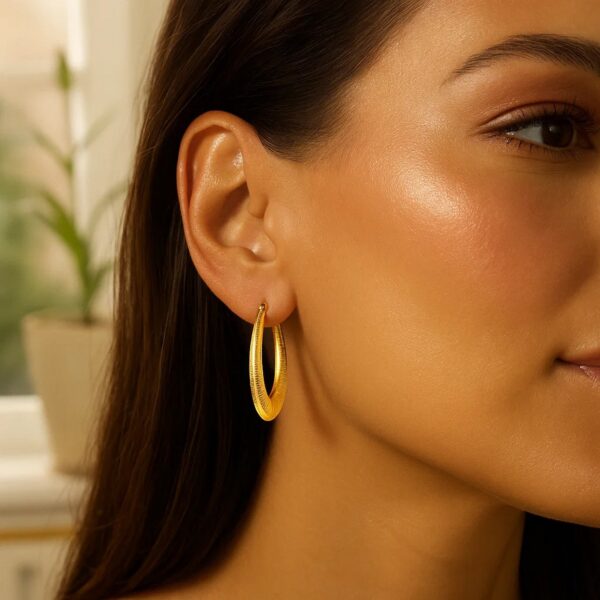 14k Yellow Gold Hoop Earrings in a Graduated Texture Style - alternate view 2