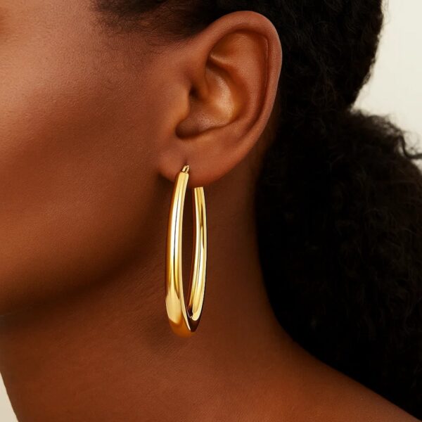 14k Yellow Gold Elongated Oval Hoops - alternate view 5