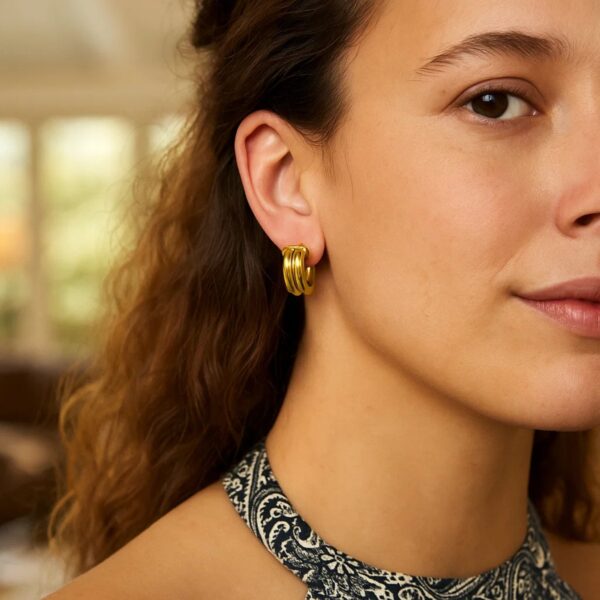 14K Yellow Gold Double Row Round Hoop Earrings (8.00 mm) - alternate view 5