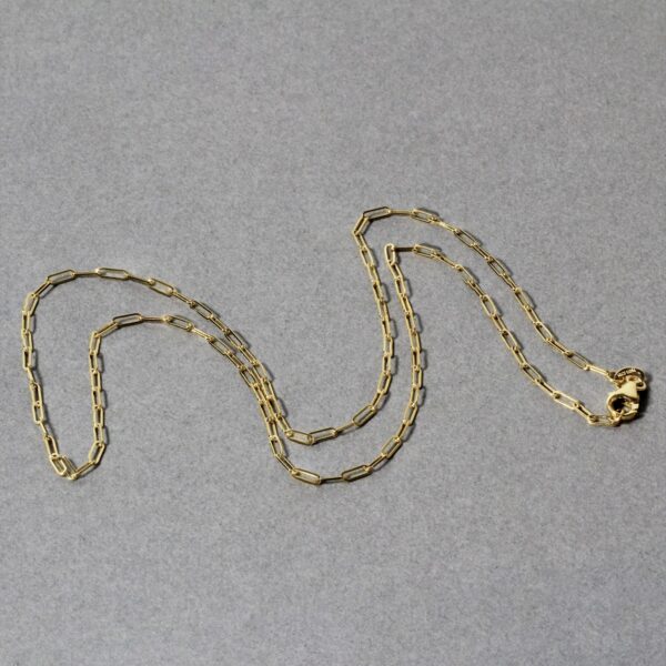 18K Yellow Gold Fine Paperclip Chain (1.50 mm) - alternate view 5