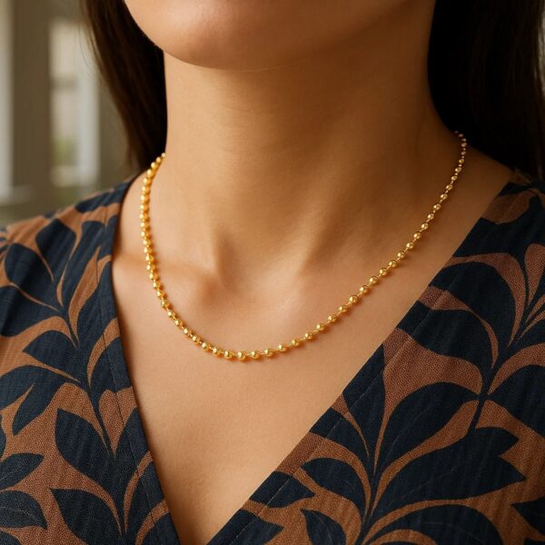 Moon Cut Bead Chain in 14k Yellow Gold (3.00 mm) - alternate view 4