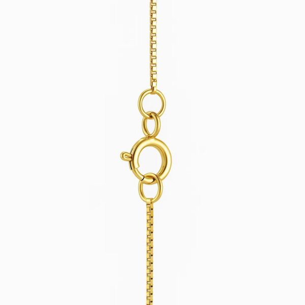 Sea Shell Necklace in 10K Yellow Gold - alternate view 3