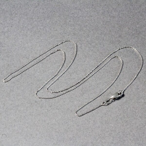14k White Gold Cable Link Chain (0.50 mm) - alternate view 5