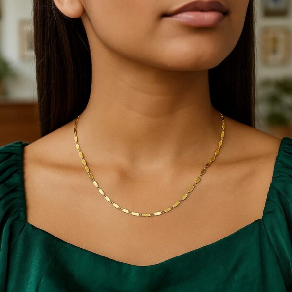 14K Yellow Gold Flat Pebble Link Necklace (2.50 mm) - alternate view 5