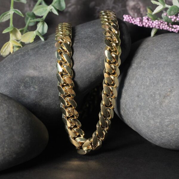 14k Yellow Gold Classic Miami Cuban Solid Chain (9.20 mm) - alternate view 5