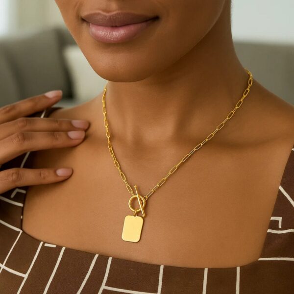 14k Yellow Gold Paperclip Chain Necklace with Rounded Rectangle Pendant - alternate view 2