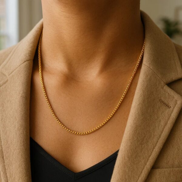 14k Yellow Gold Solid Round Box Chain (1.6 mm) - alternate view 5